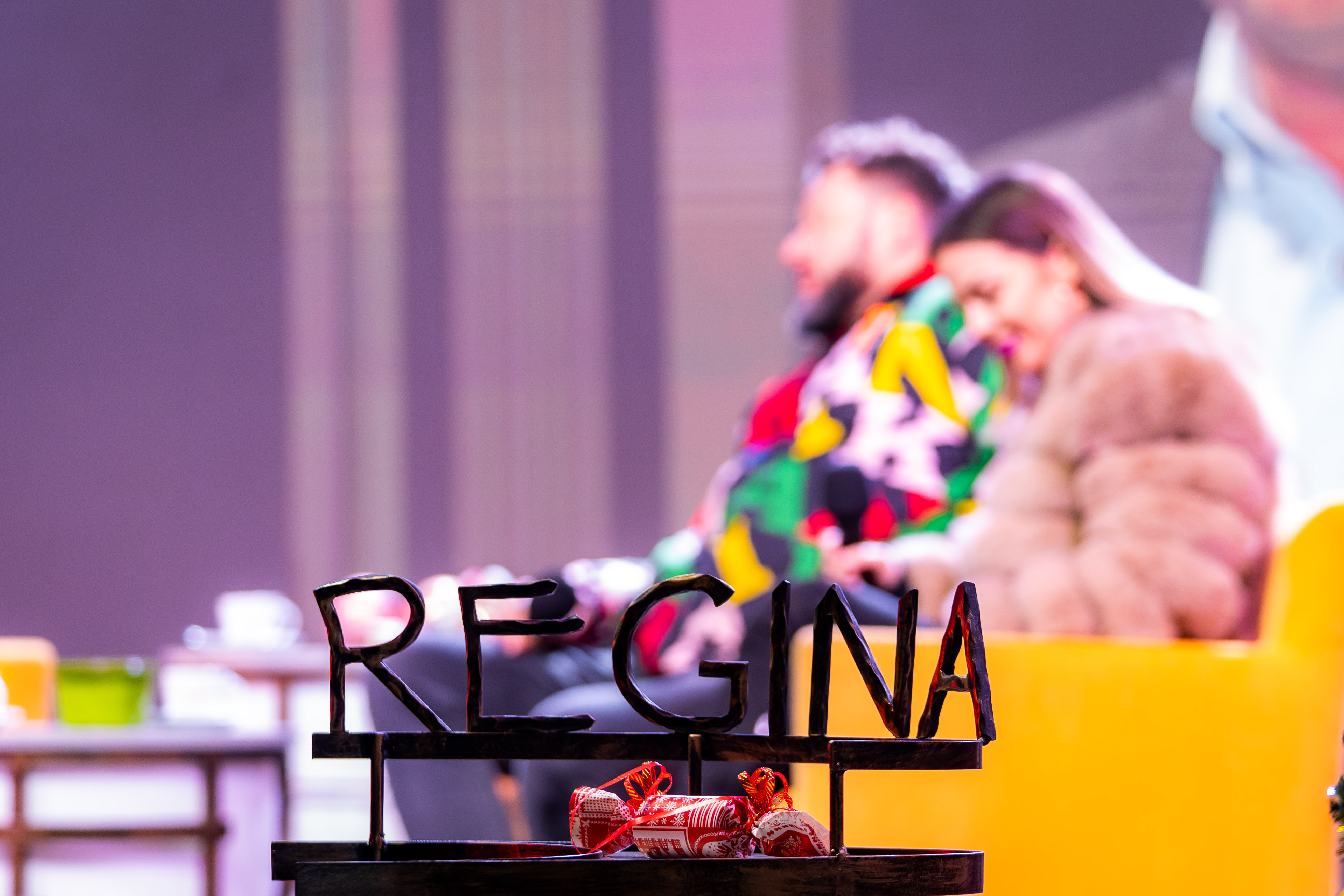 VIANOCNA TELEVIZNA REGINA-15